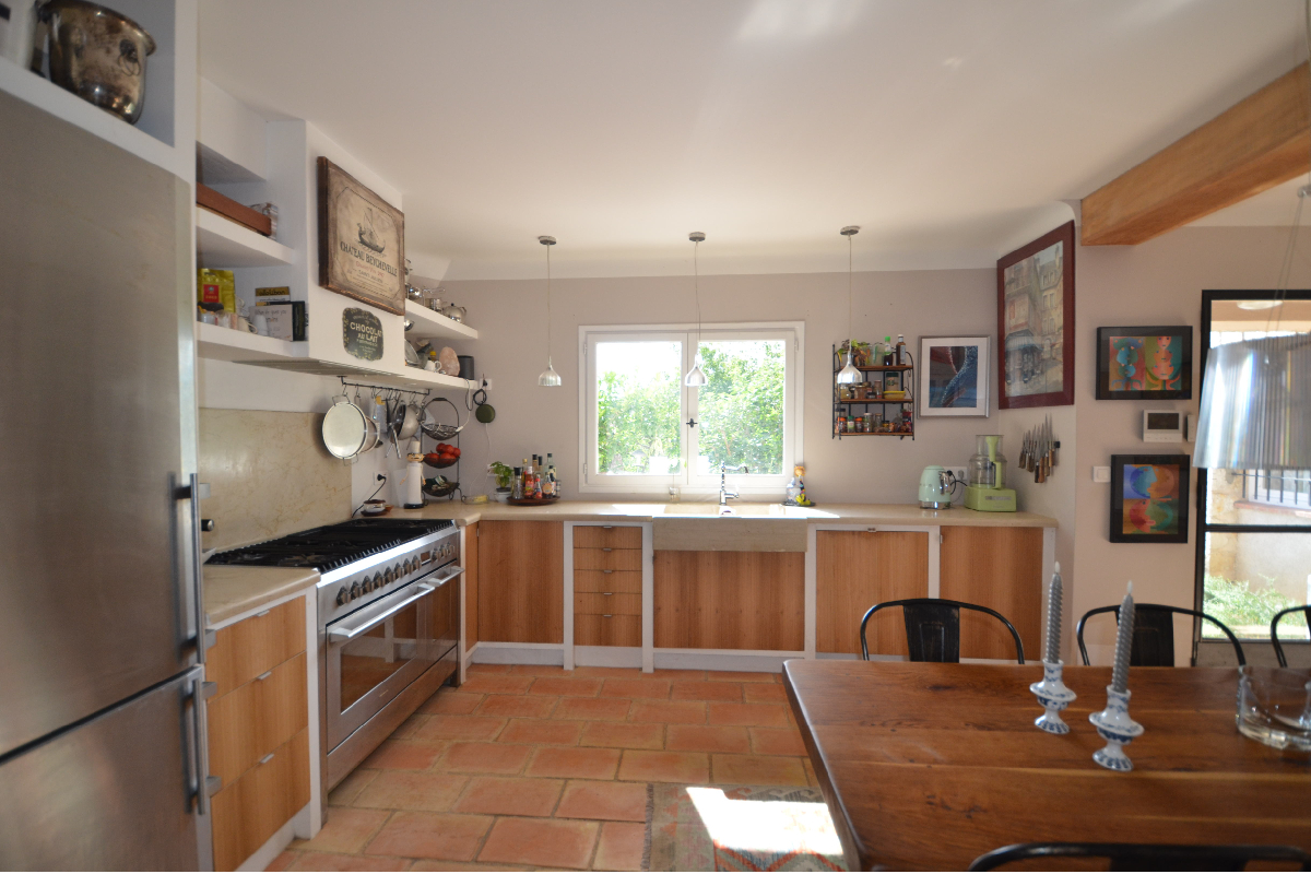 Equipped kitchen